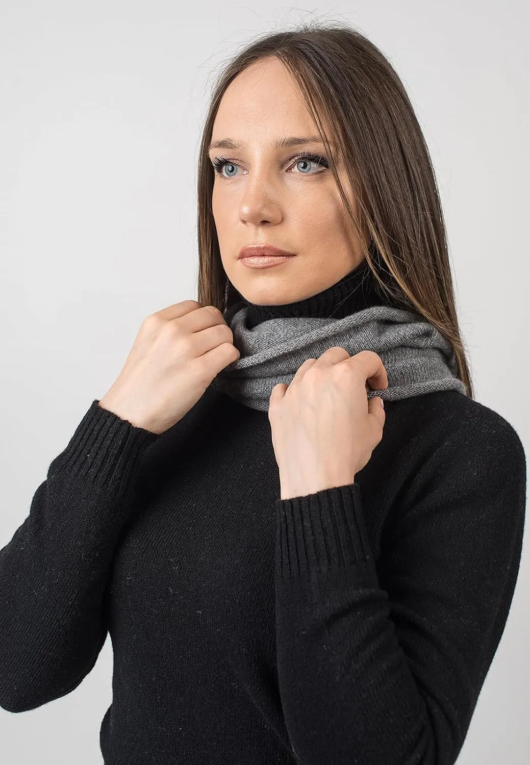 Dalle Piane Cashmere - Infinity scarf in 100% regenerated cashmere - Woman/Man, One size