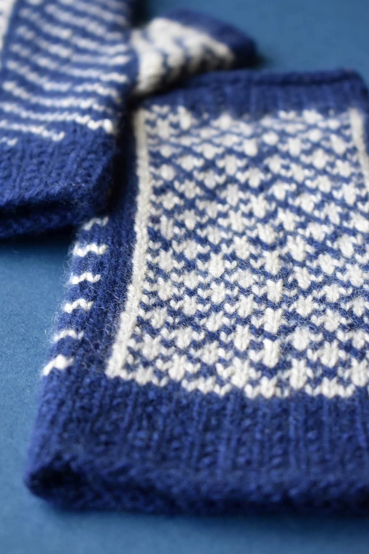 Diamanté Mitts