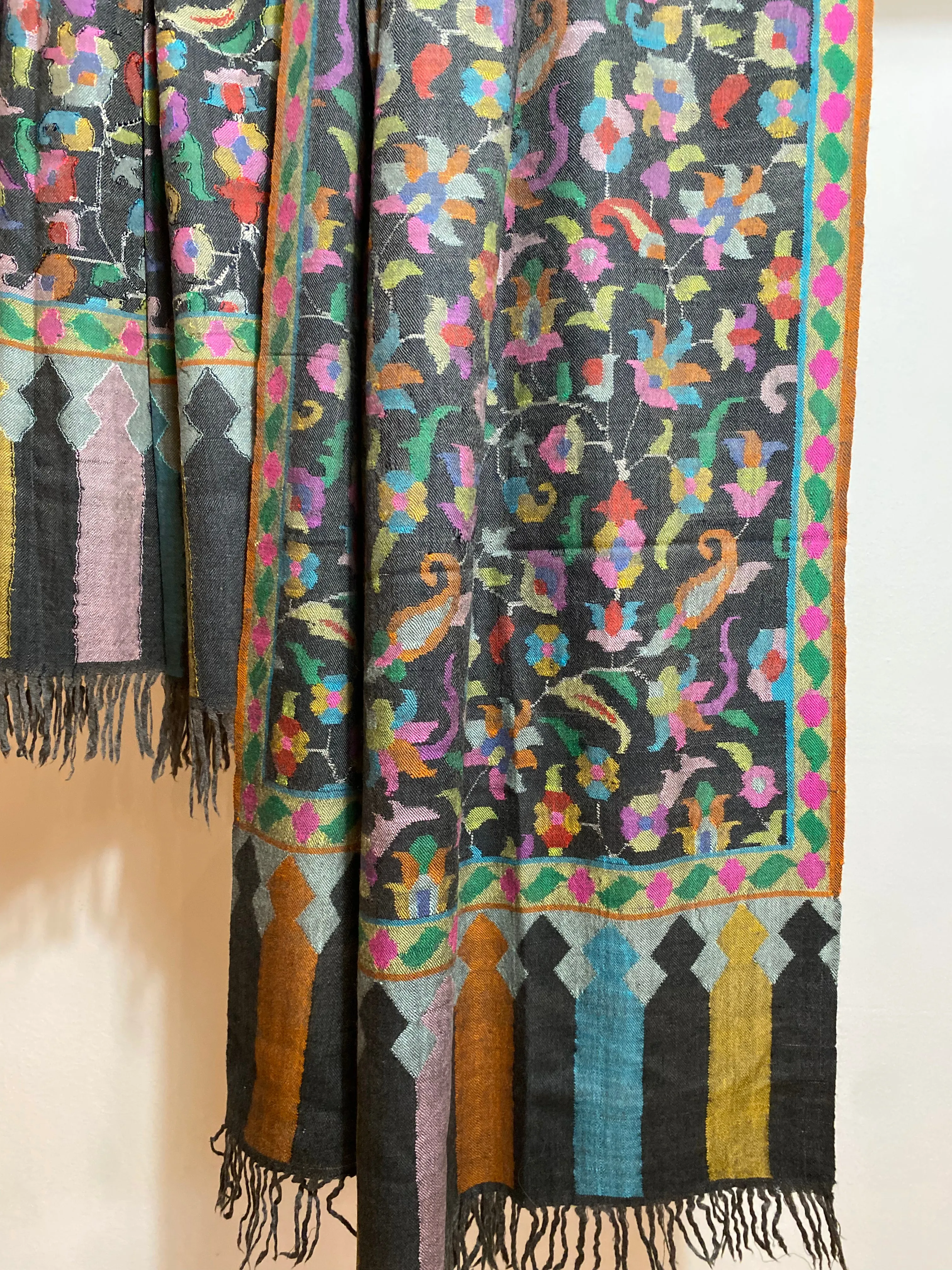 Gorgeous Kani Jamawar Pashmina - KARINA - 200x100 cm