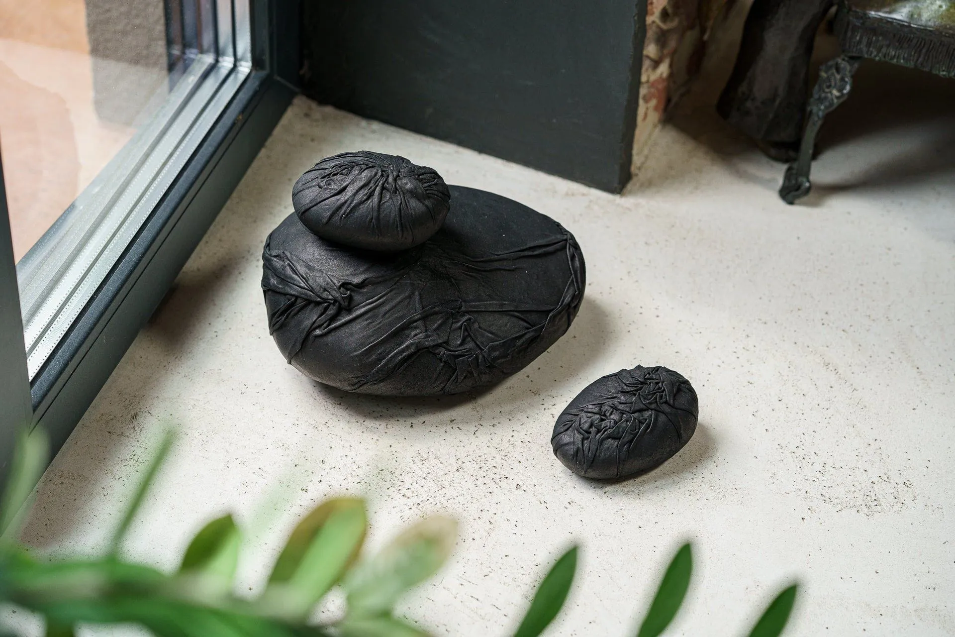 Leather Cremation Keepsake "Stone" - Exclusive Edition
