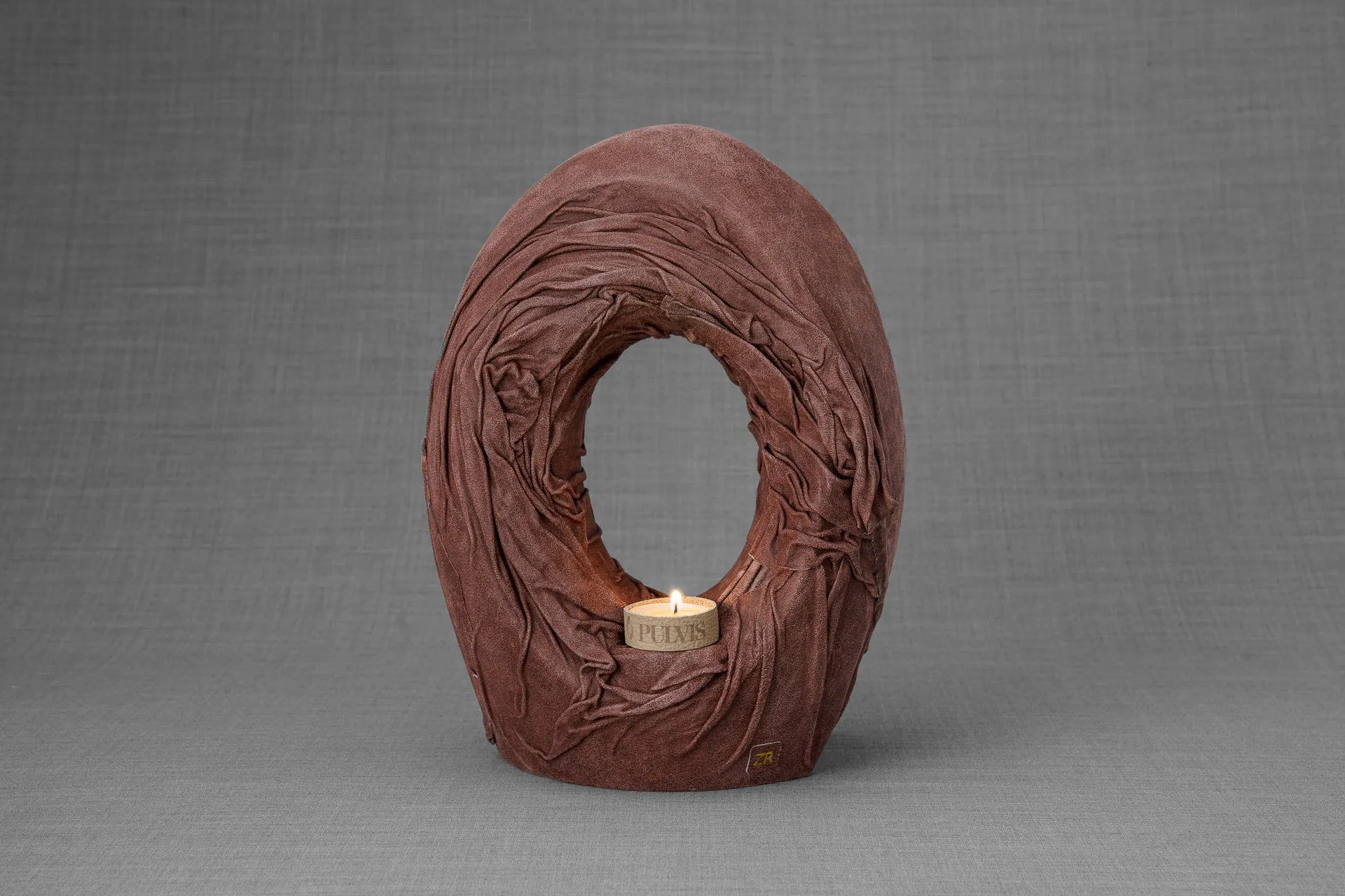 Nappa Leather Cremation Urn "The Passage" - Exclusive Edition