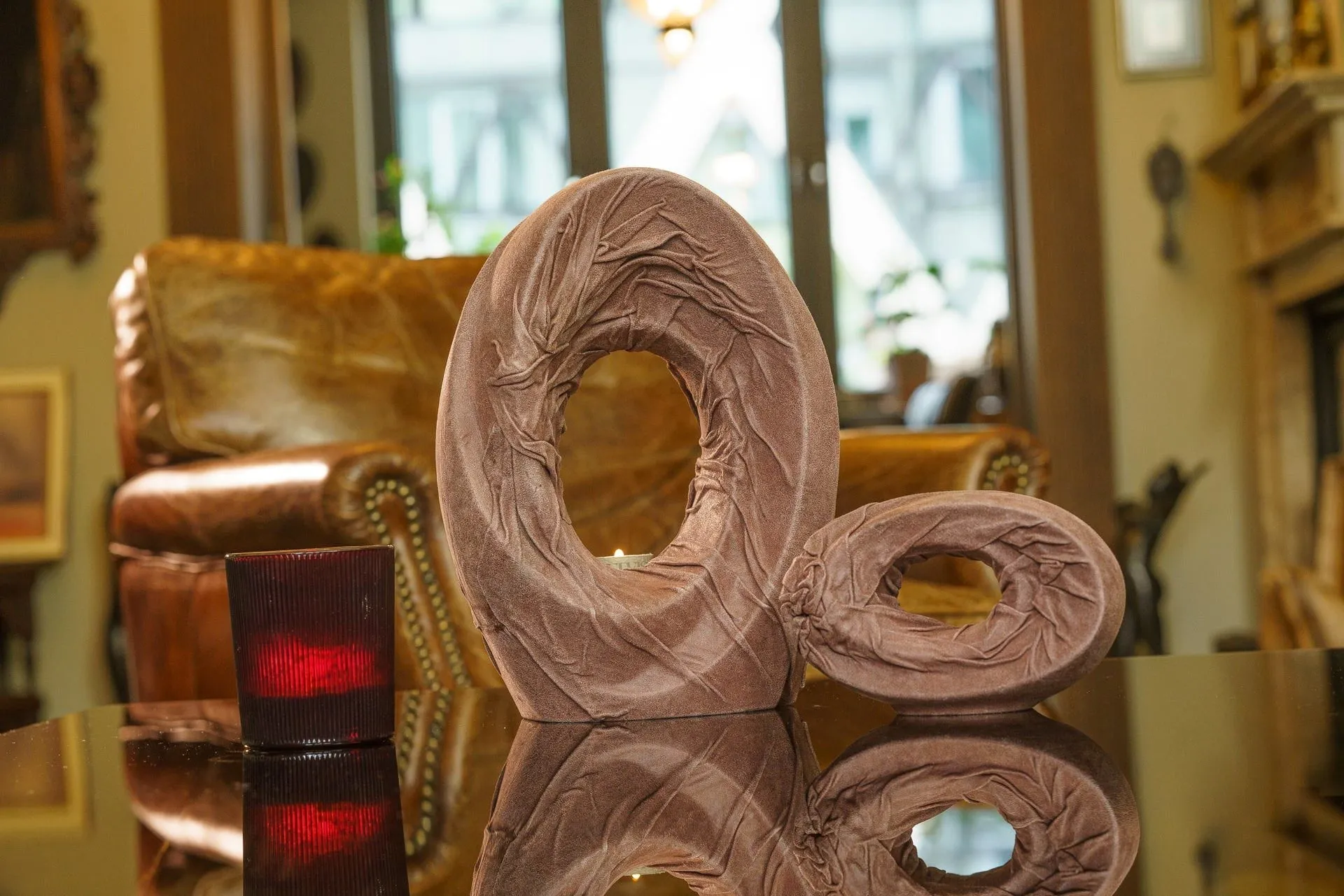 Nappa Leather Cremation Urn "The Passage" - Exclusive Edition
