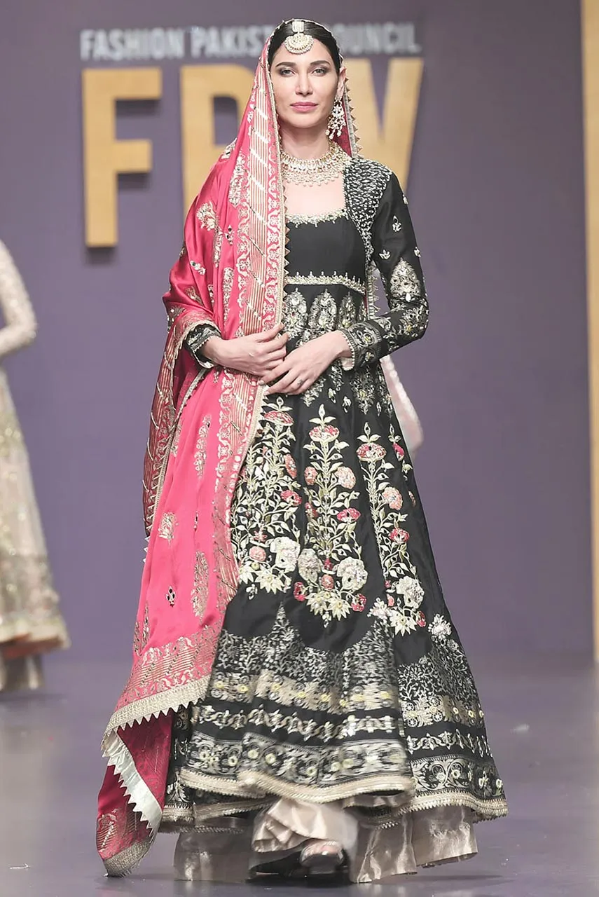 Pakistani Bridal Froke with Pink Shawl for Wedding #J4316