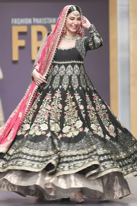 Pakistani Bridal Froke with Pink Shawl for Wedding #J4316