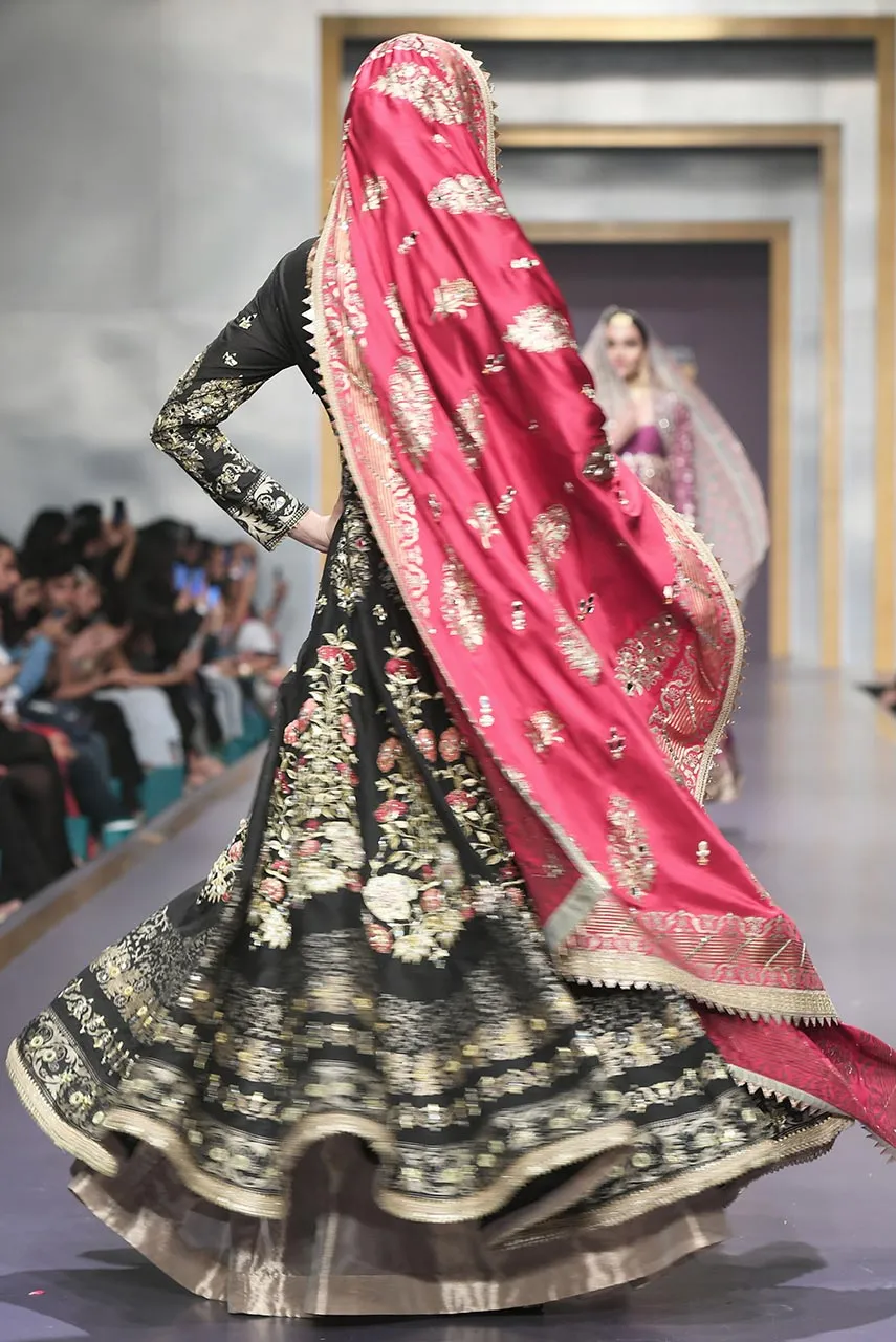 Pakistani Bridal Froke with Pink Shawl for Wedding #J4316