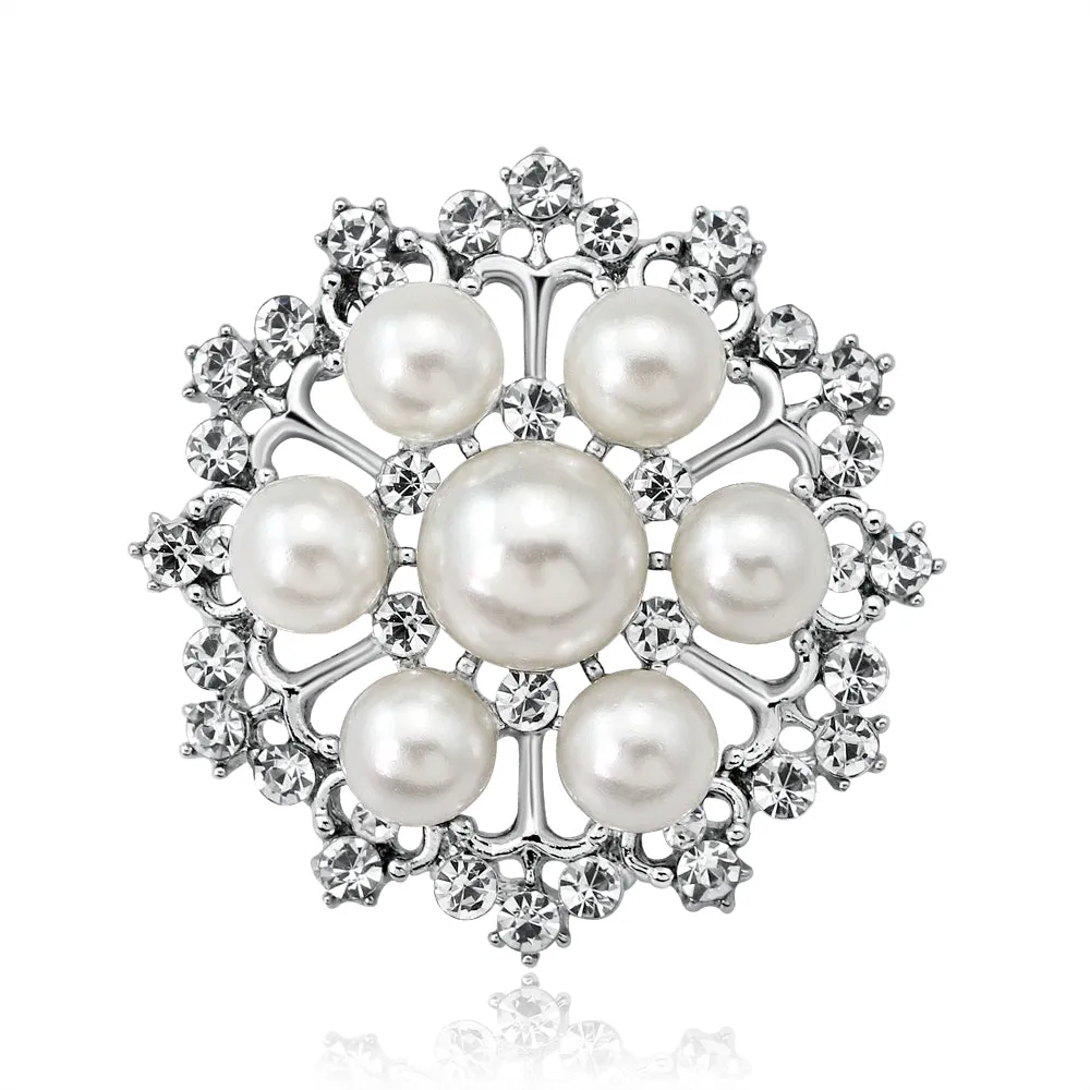 Rhinestone alloy anti-pearl flower brooch-Fashion Accessories-Holiday brooch-the perfect gift for women