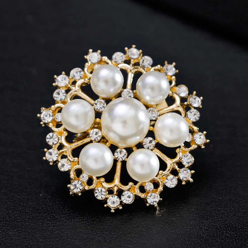 Rhinestone alloy anti-pearl flower brooch-Fashion Accessories-Holiday brooch-the perfect gift for women