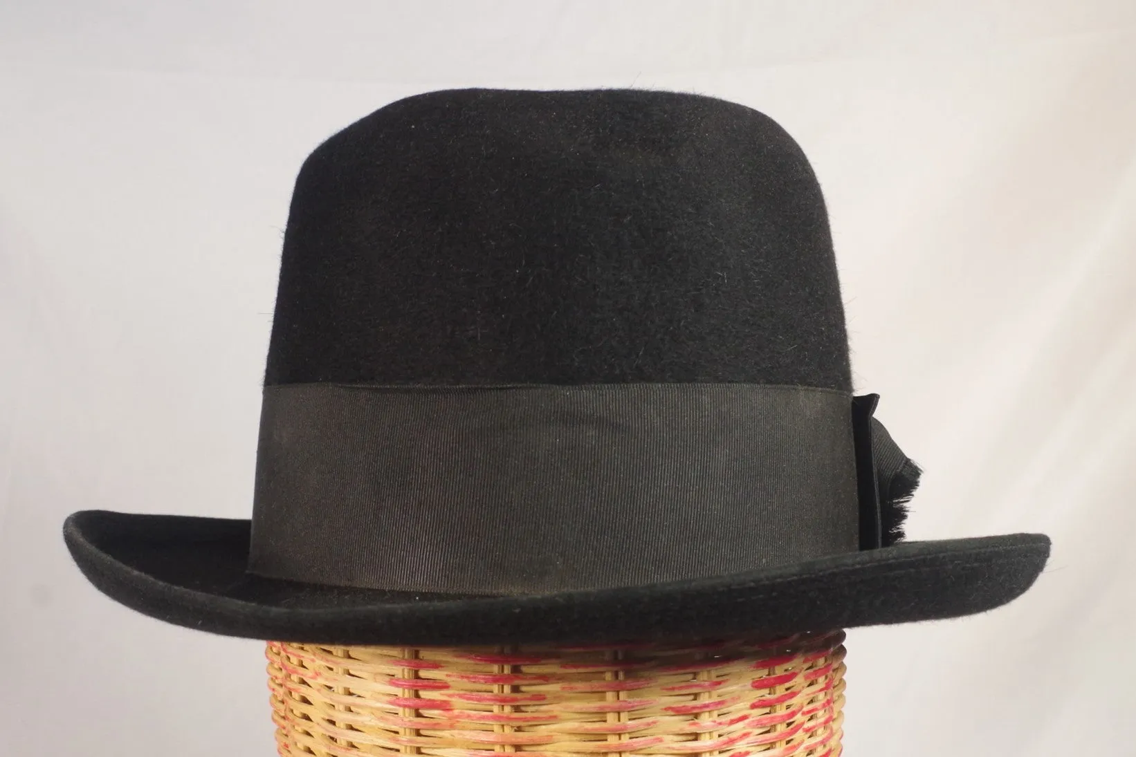 Vintage John B. Stetson Black Homburg - Sz 7 1/8